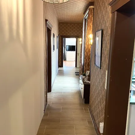 Handwerker Residenz דירה לנגריך